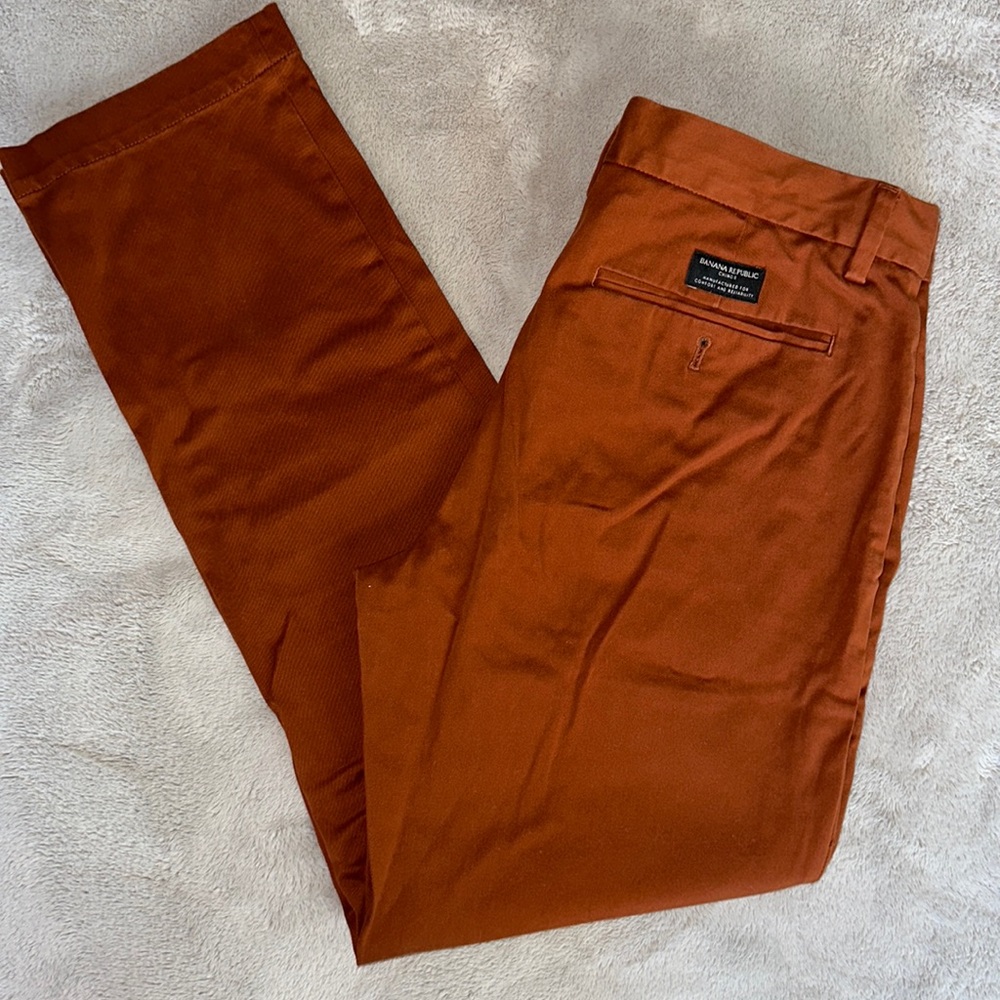 Banana republic orange/rust straight fit pants 31X 32